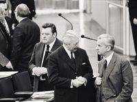 Mit Altbundeskanzler Kurt Georg Kiesinger im Bundestag 1972